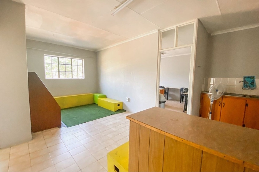 8 Bedroom Property for Sale in Schoemansville North West